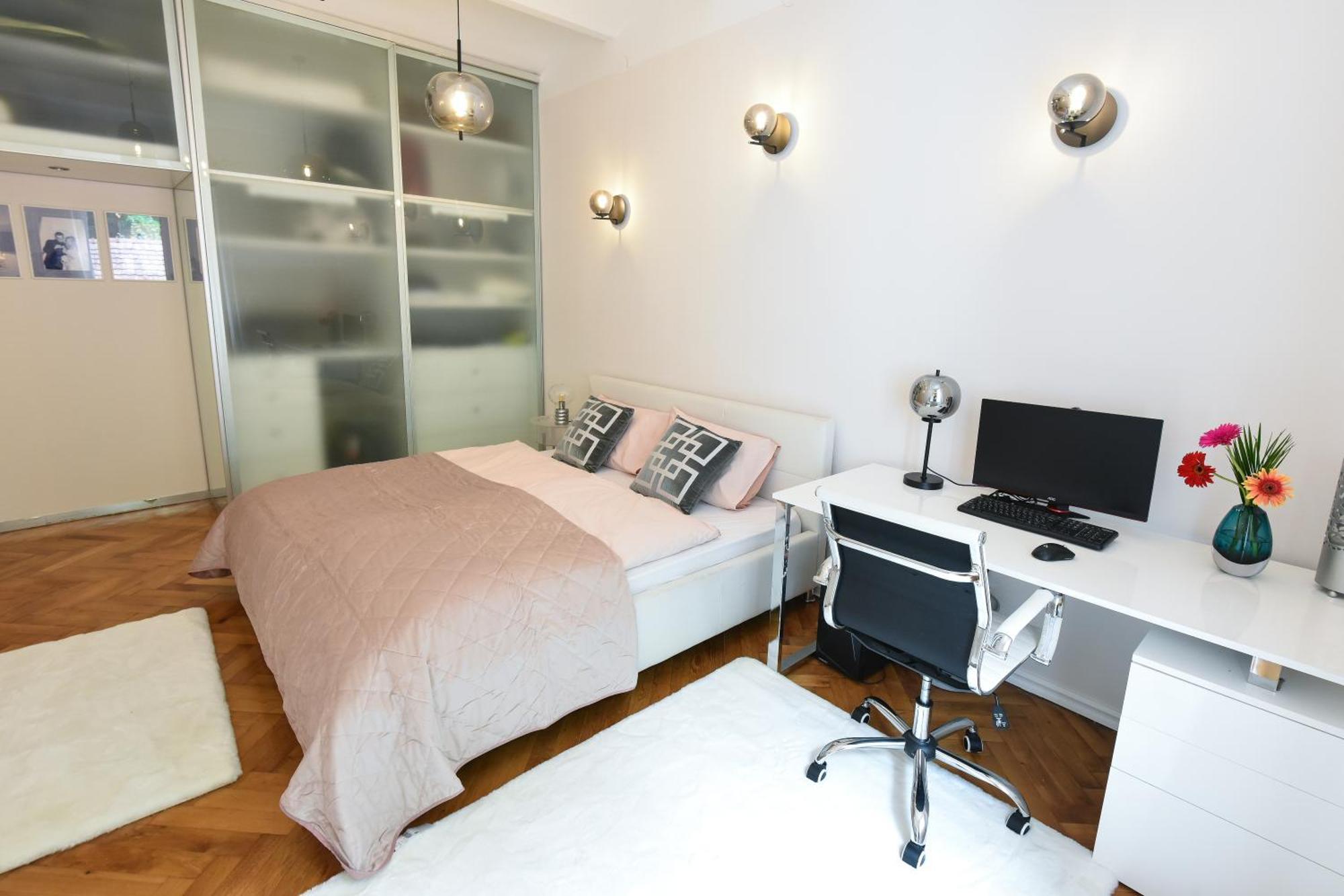 Neoclassical Luxury Apartment Ljubljana Buitenkant foto